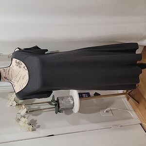 ✨️ CITY Streets Cold Shoulder Dress